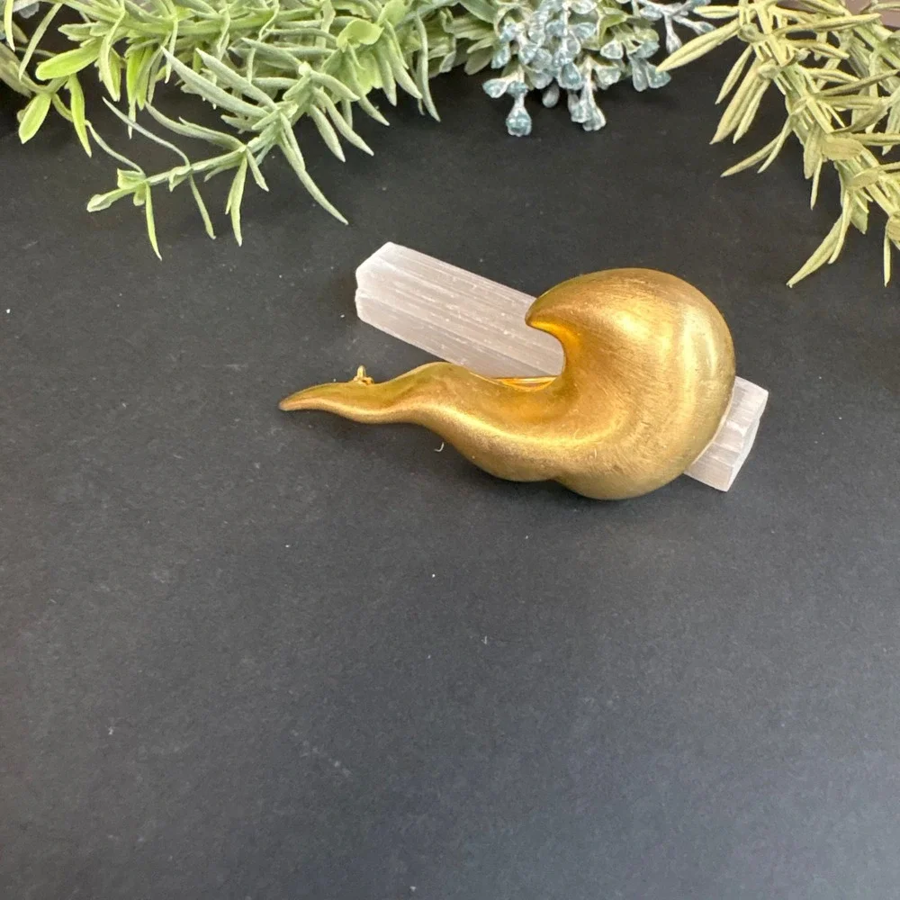 Gold Abstract‎ Brooch | Vintage Modernist Pin | Sculptural Jewelry | Brushed